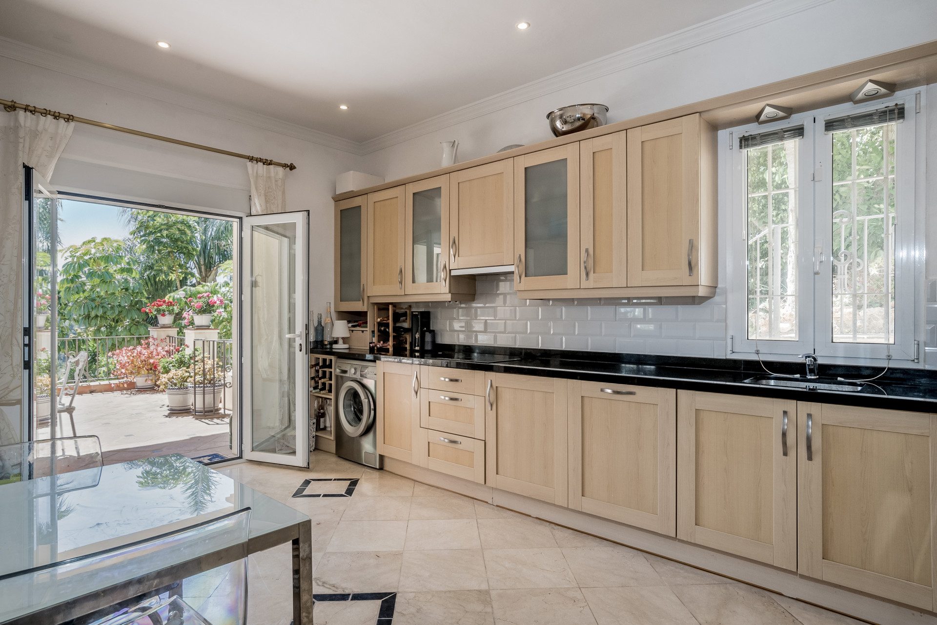 5 Bed, 5 Bath, HouseFor Sale, Benahavis, Malaga