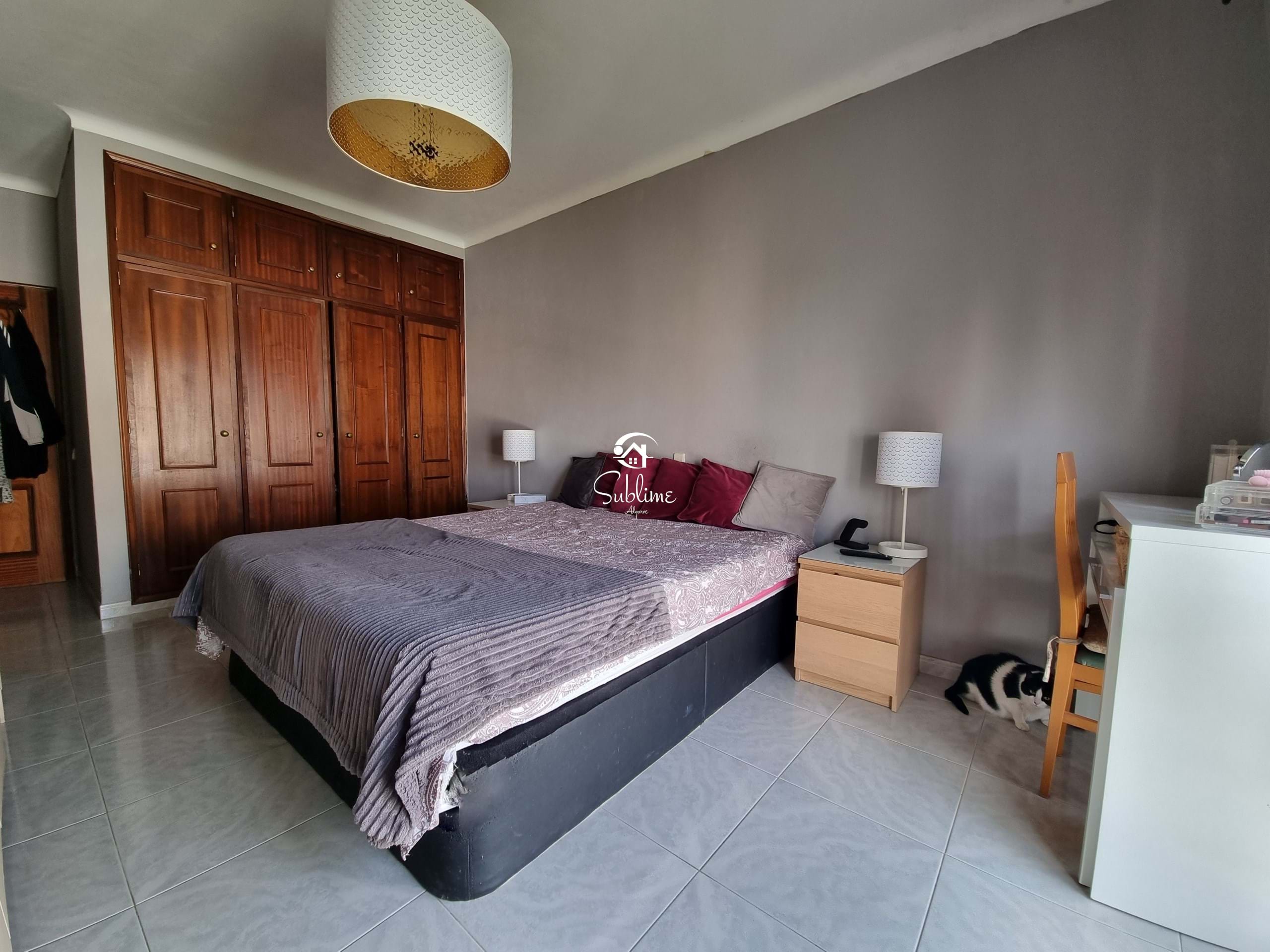 2 Bed, 1 Bath, ApartmentFor Sale, Lagos, Faro, 8600-524