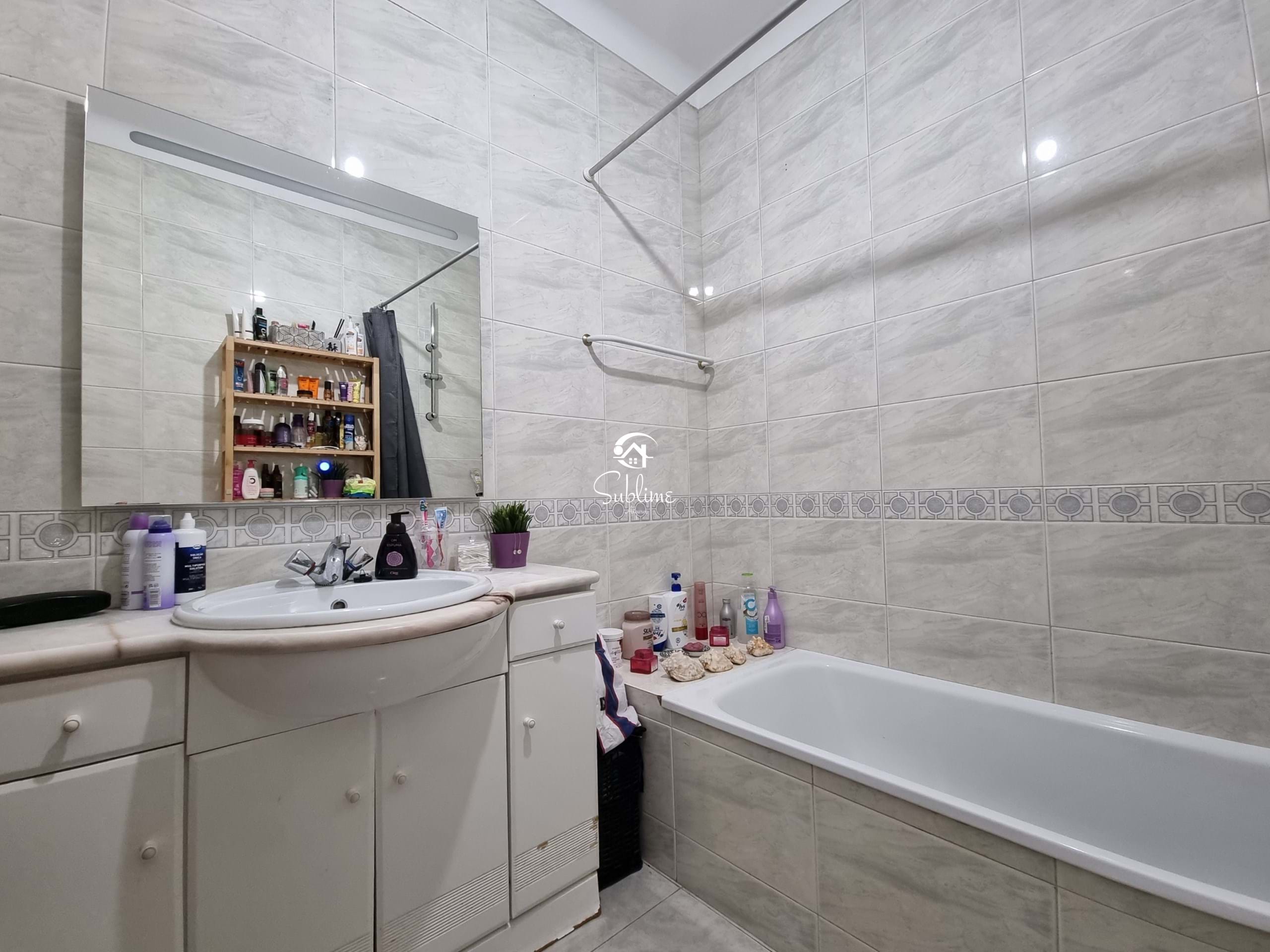 2 Bed, 1 Bath, ApartmentFor Sale, Lagos, Faro, 8600-524