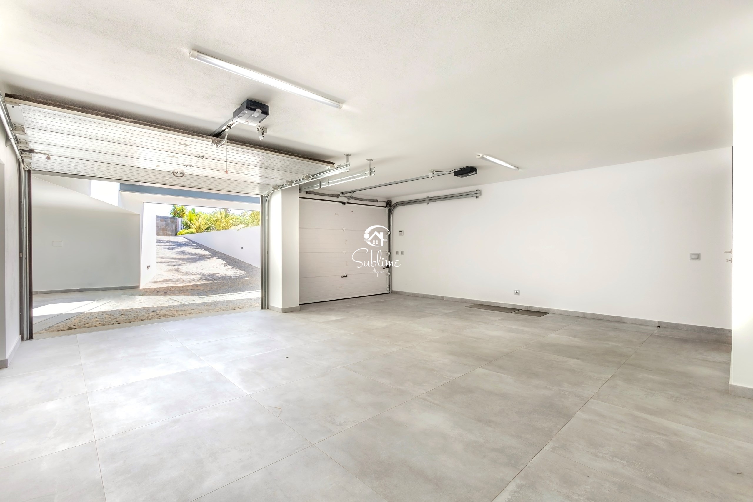 3 Bed, 6 Bath, HouseFor Sale, Lagos, Faro, 8600-282