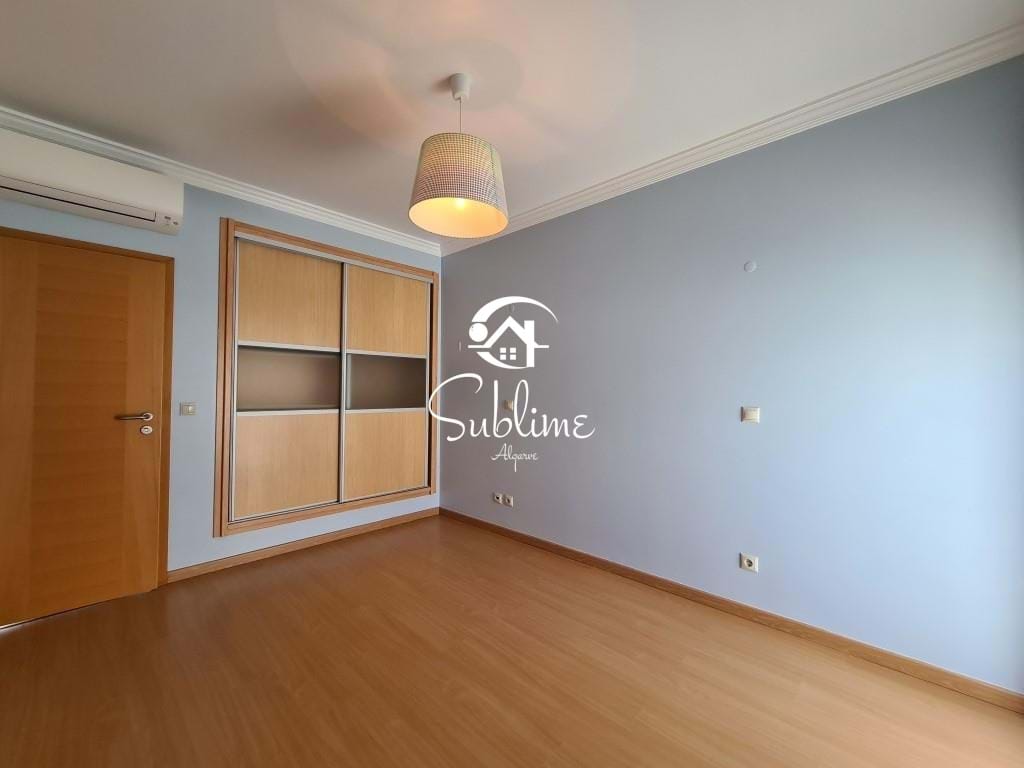 4 Bed, 3 Bath, HouseFor Sale, Lagos, Faro, 8600-315