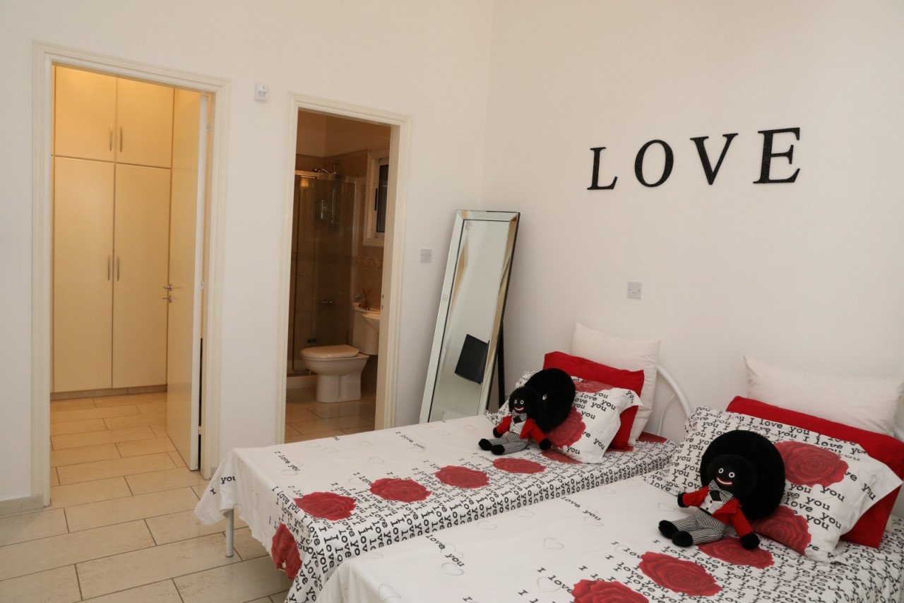 3 Bed, 2 Bath, HouseFor Sale, Kissonerga, Paphos