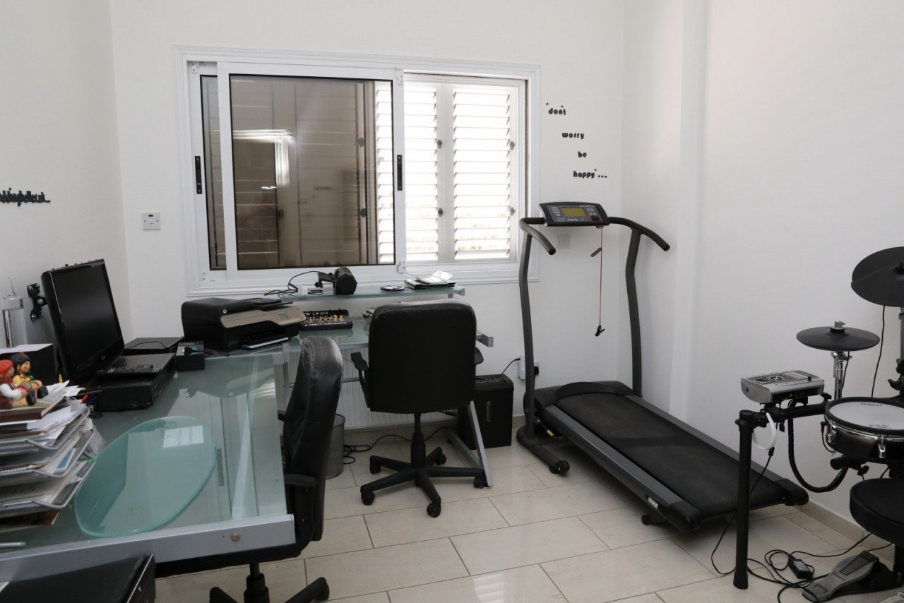 3 Bed, 2 Bath, HouseFor Sale, Kissonerga, Paphos