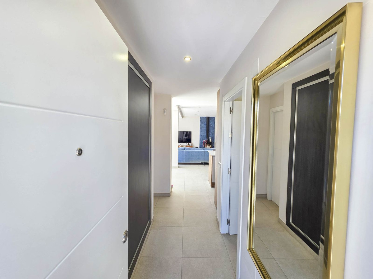 4 Bed, 3 Bath, HouseFor Sale, Estepona, Malaga 4 Bed, 3 Bath, HouseFor Sale, Estepona, Malaga