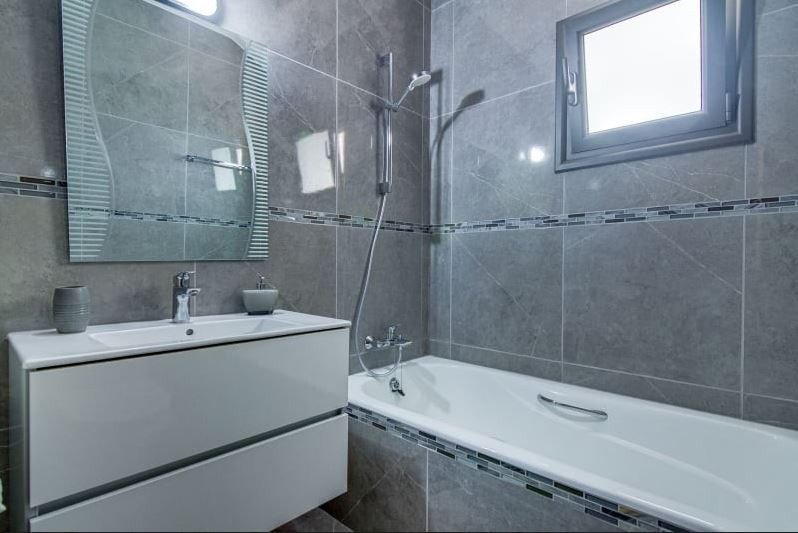 4 Bed, 3 Bath, HouseFor Sale, Konia, Paphos