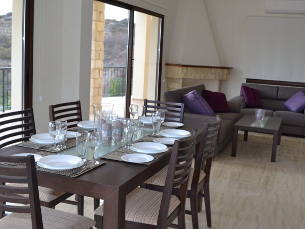 3 Bed, 2 Bath, HouseFor Sale, Pegeia, Paphos