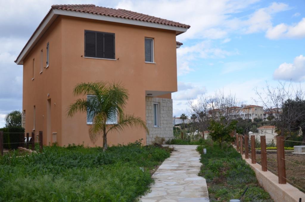 4 Bed, 3 Bath, HouseFor Sale, Chlorakas, Paphos