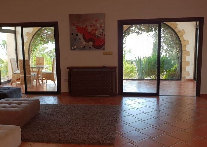 4 Bed, 3 Bath, HouseFor Sale, Tala, Paphos