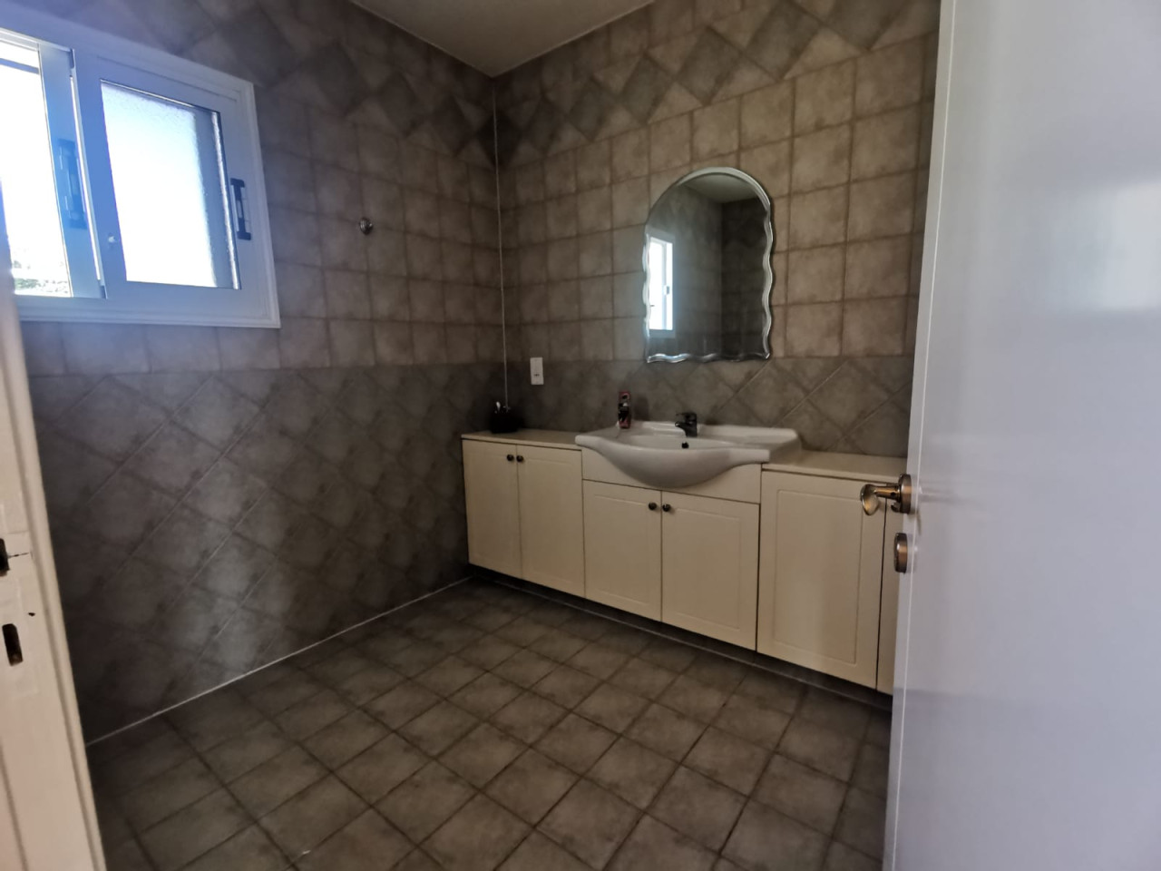 4 Bed, 5 Bath, HouseFor Sale, Sea Caves Pegeia, Paphos