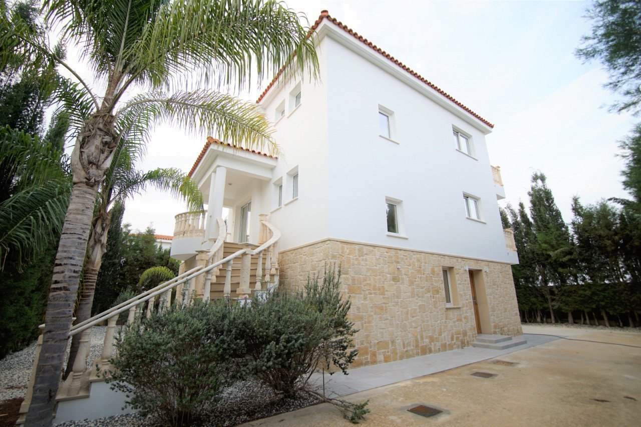 4 Bed, 4 Bath, HouseFor Sale, Saint Georges, Paphos