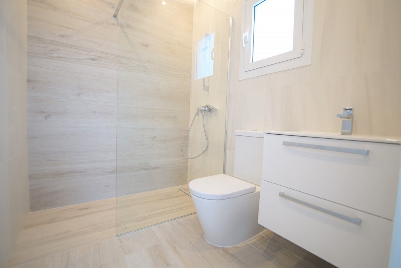 4 Bed, 4 Bath, HouseFor Sale, Saint Georges, Paphos