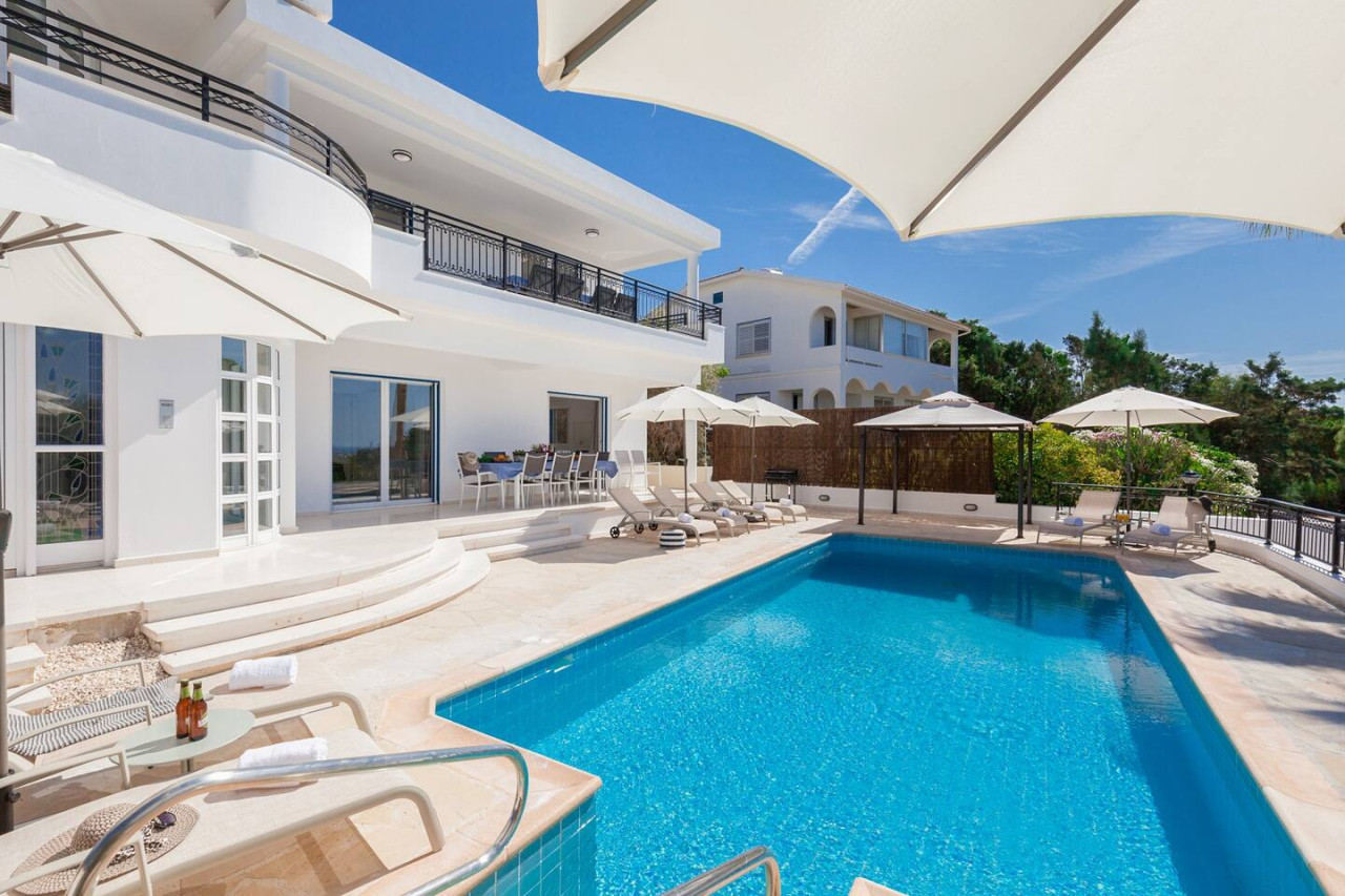 5 Bed, 4 Bath, HouseFor Sale, Coral Bay, Paphos