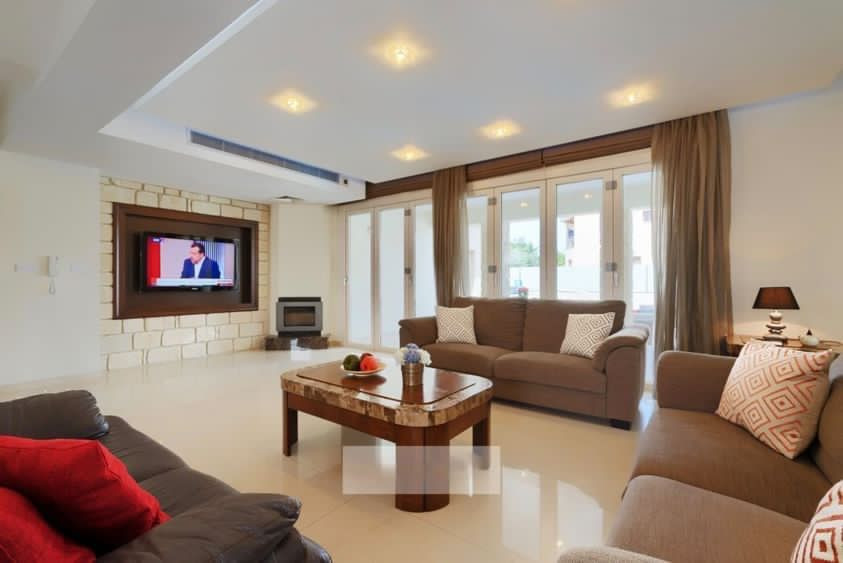 6 Bed, 5 Bath, HouseFor Sale, Universal, Paphos