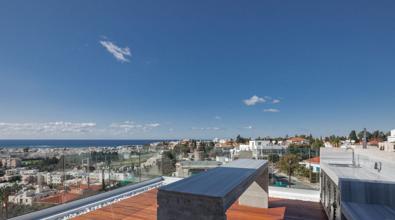 4 Bed, 4 Bath, HouseFor Sale, City Center, Paphos
