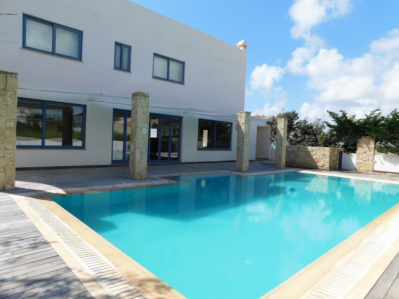 4 Bed, 2 Bath, HouseFor Sale, Coral Bay, Paphos