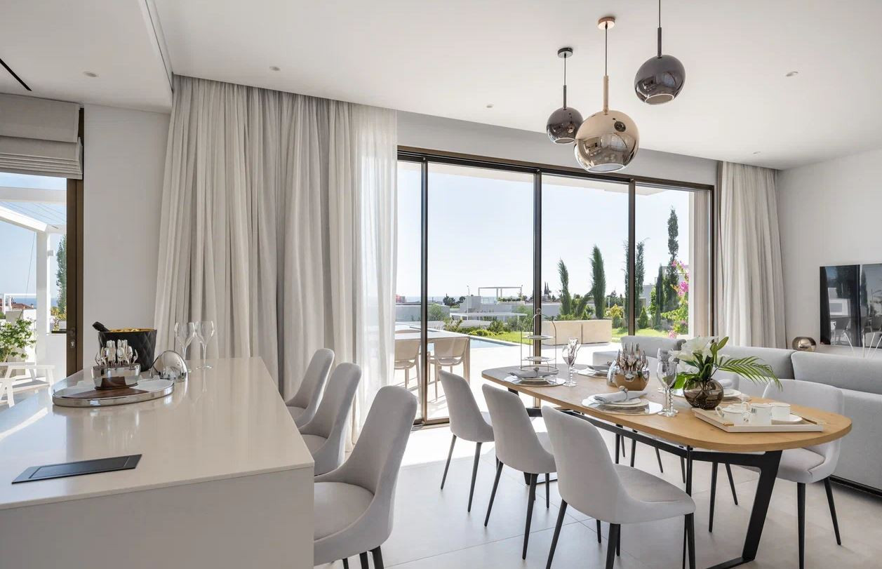 5 Bed, 5 Bath, HouseFor Sale, Coral Bay, Paphos