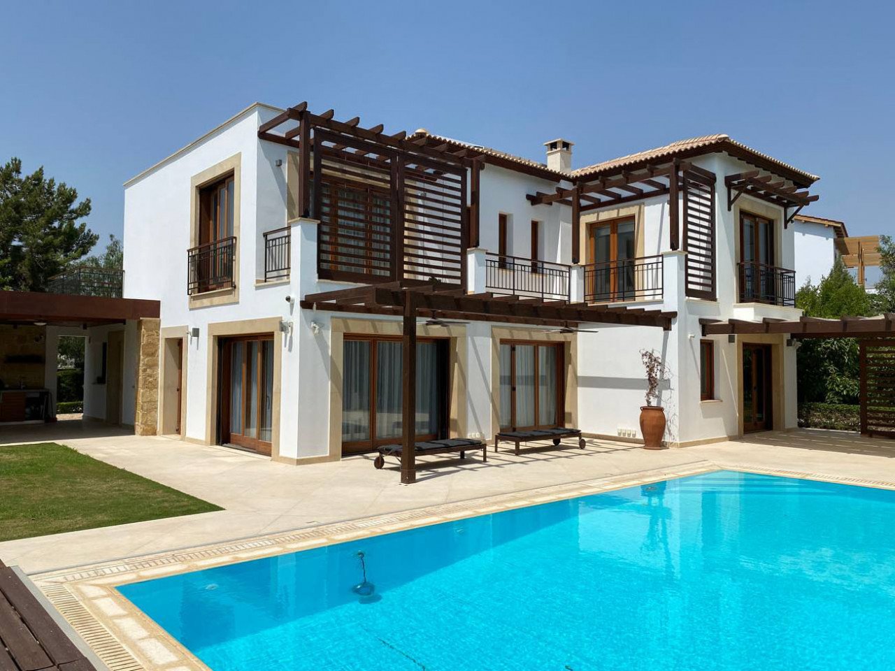4 Bed, 4 Bath, HouseFor Sale, Aphrodite Hills, Paphos