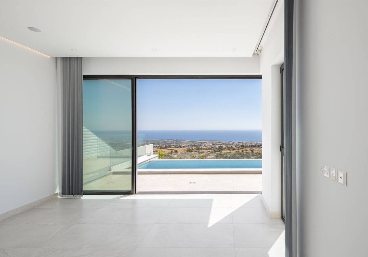 5 Bed, 4 Bath, HouseFor Sale, Pegeia, Paphos