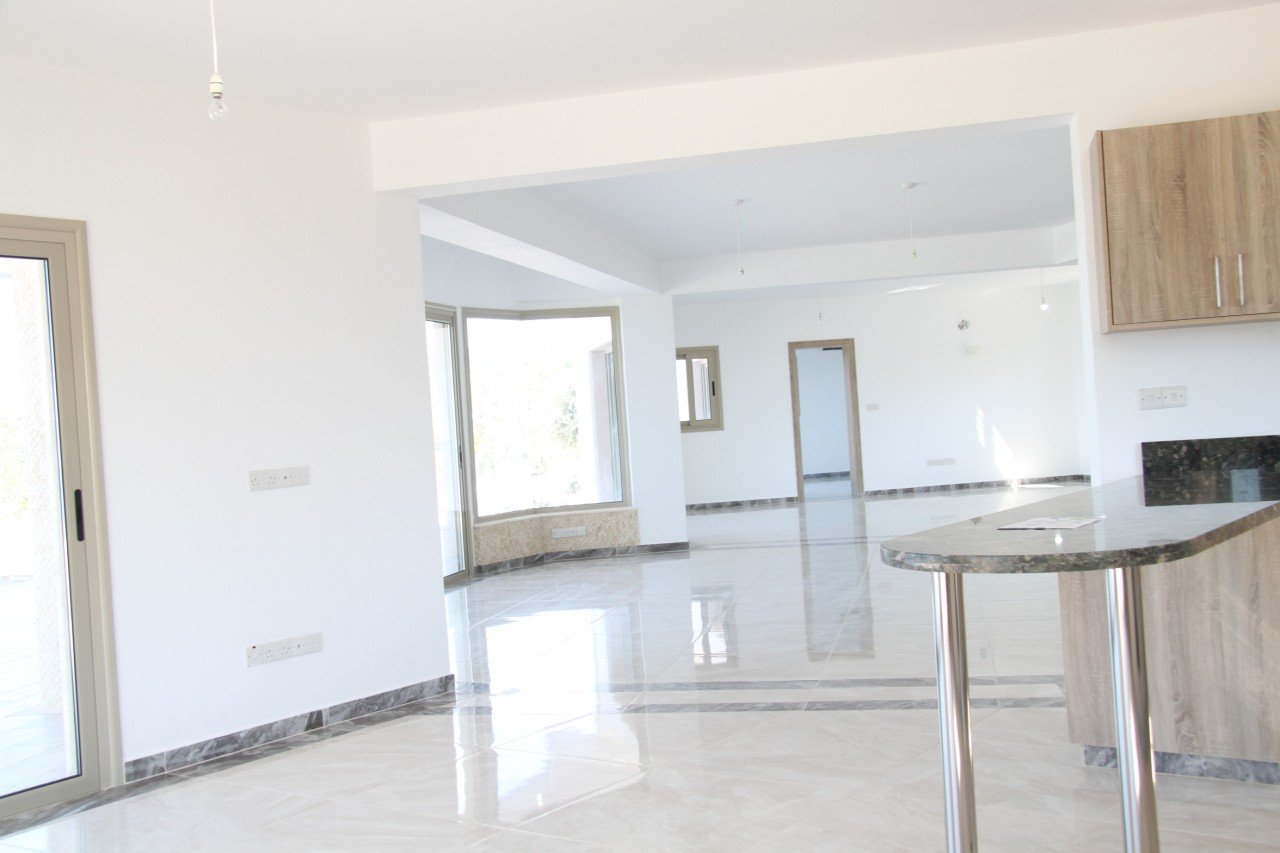 4 Bed, 4 Bath, HouseFor Sale, Saint Georges, Paphos
