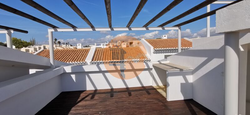 2 Bed, 3 Bath, HouseFor Sale, Lagoa (Algarve), Faro