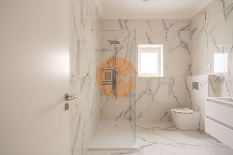 1 Bed, 2 Bath, ApartmentFor Sale, Vila Real de Santo Antonio, Faro