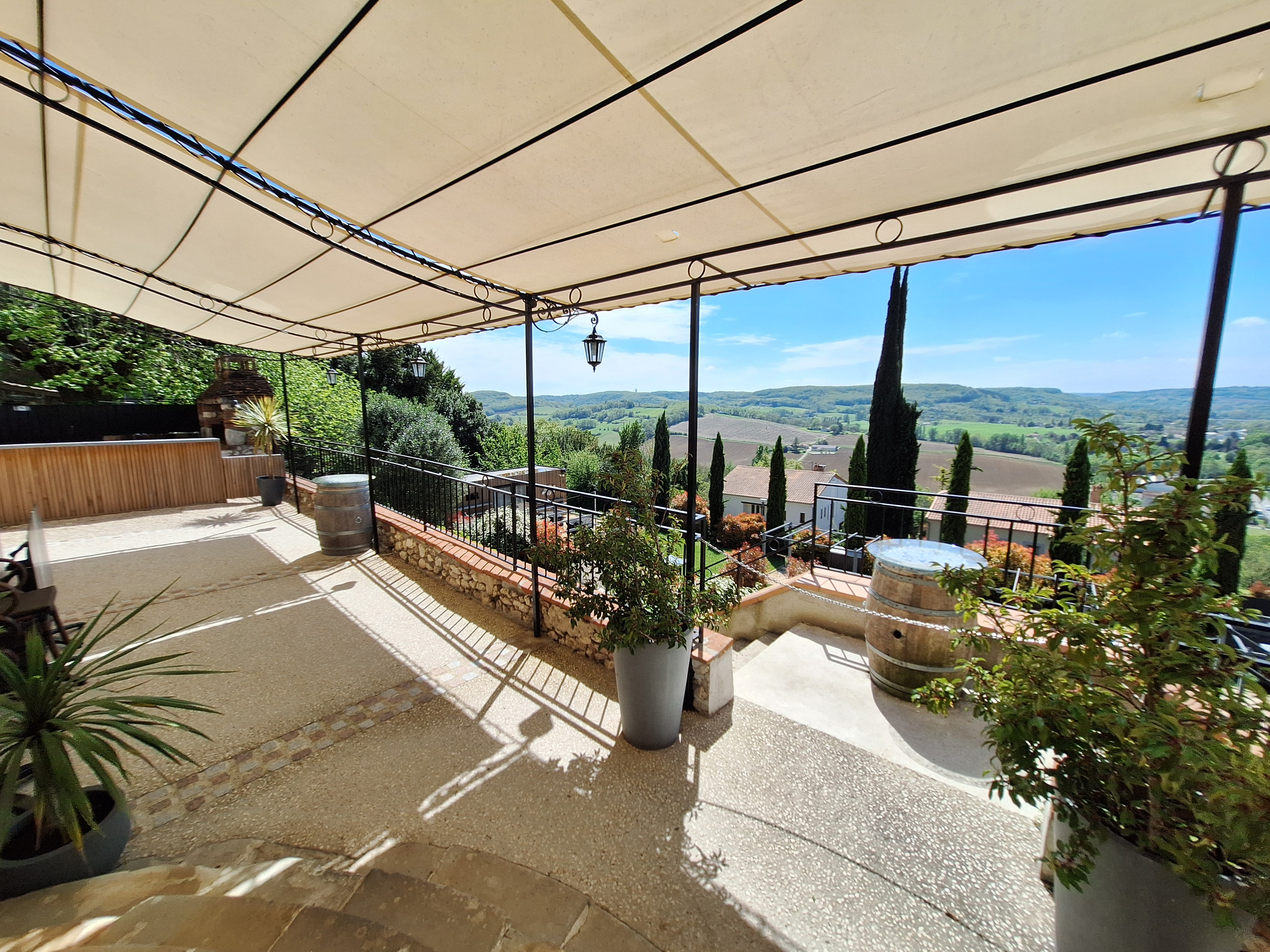 8 Bed, 4 Bath, HouseFor Sale, Penne D'agenais, Lot-et-Garonne, Aquitaine, 47140