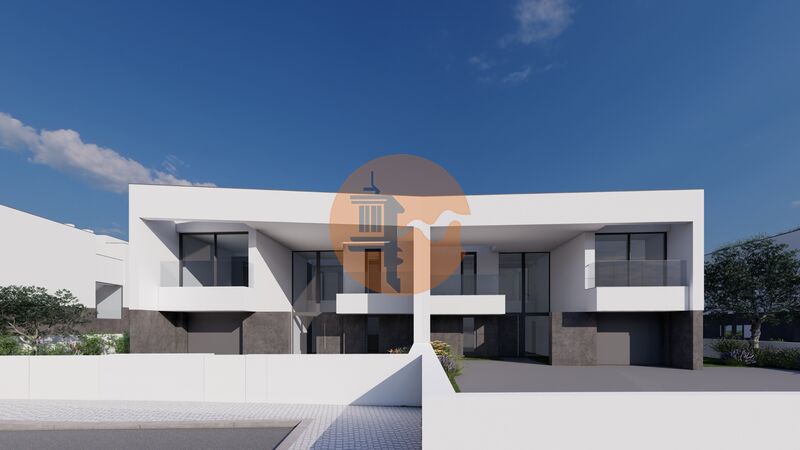 4 Bed, 3 Bath, HouseFor Sale, Lagos, Faro