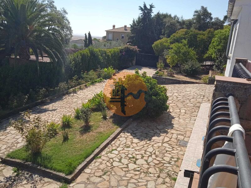 4 Bed, 2 Bath, HouseFor Sale, Sierra de Fuentes, Cáceres