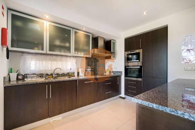 2 Bed, 2 Bath, ApartmentFor Sale, Lagoa (Algarve), Faro