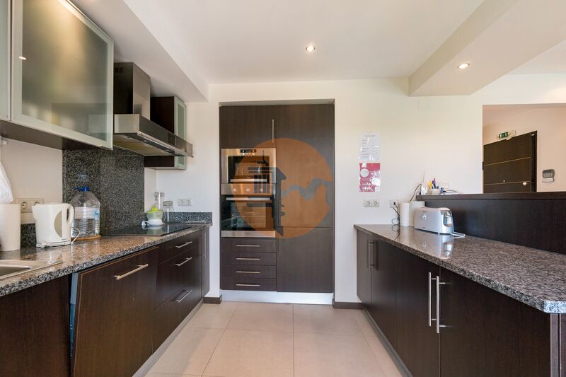 2 Bed, 2 Bath, ApartmentFor Sale, Lagoa (Algarve), Faro