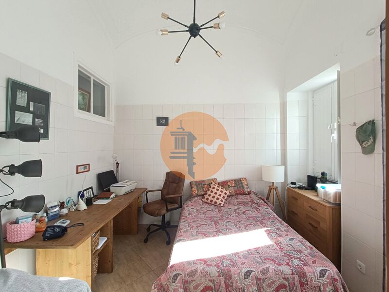 3 Bed, 1 Bath, HouseFor Sale, Olhão, Faro