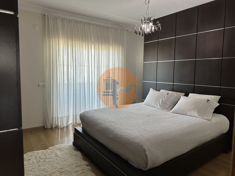 5 Bed, 3 Bath, HouseFor Sale, Olhão, Faro