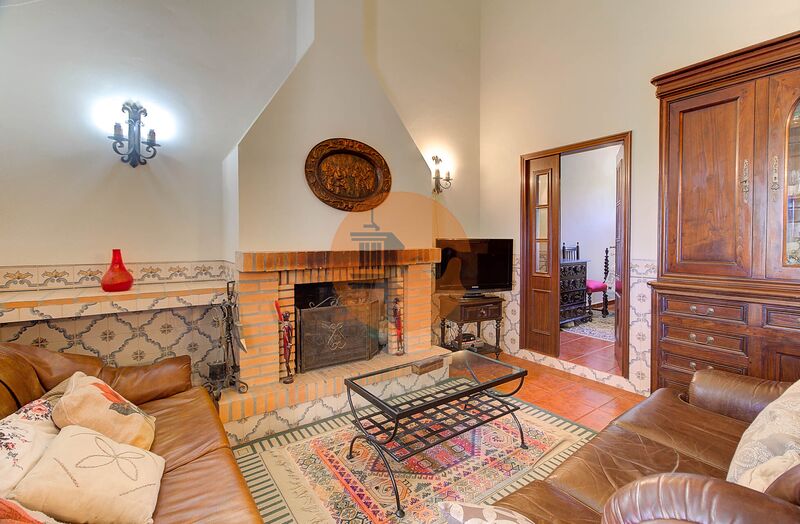 Commercial Property, For Sale