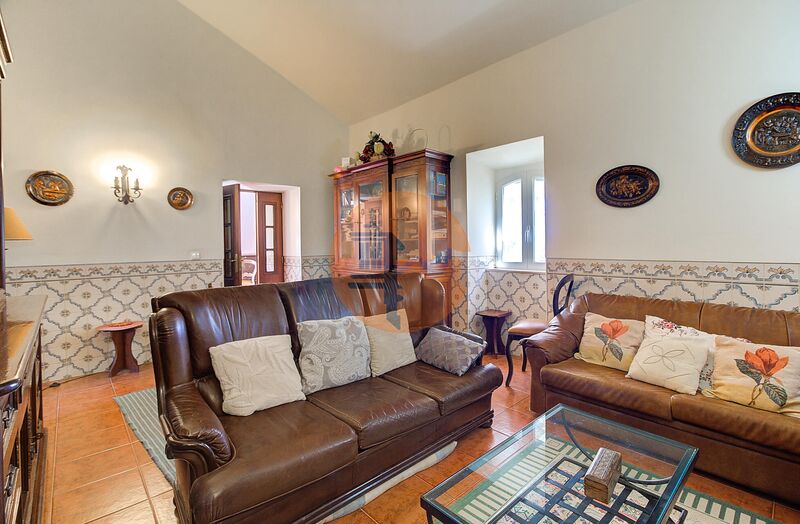 Commercial Property, For Sale