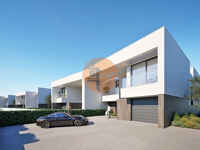 4 Bed, 4 Bath, HouseFor Sale, Lagos, Faro