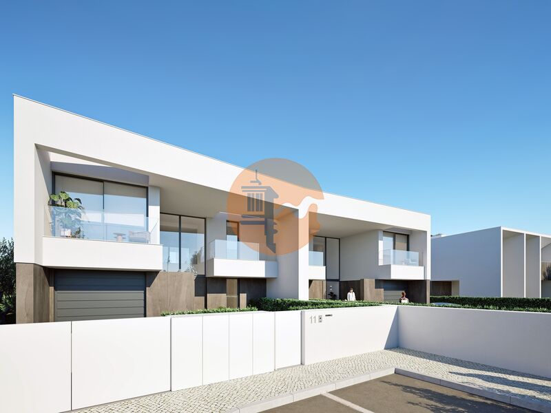 4 Bed, 4 Bath, HouseFor Sale, Lagos, Faro