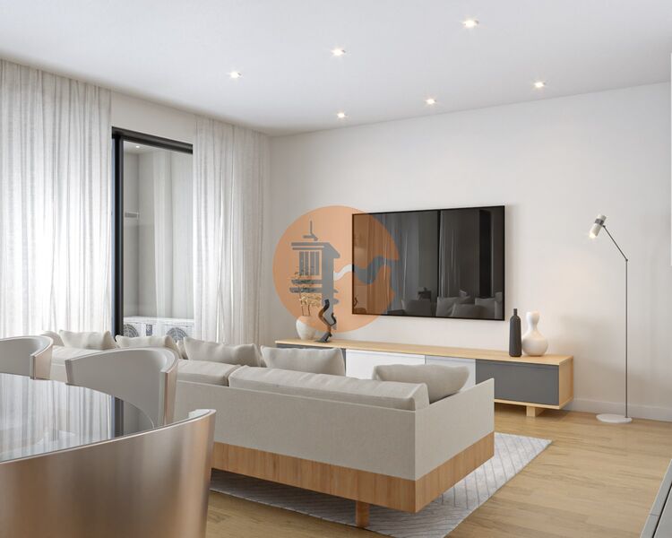 3 Bed, 3 Bath, ApartmentFor Sale, Faro, Faro
