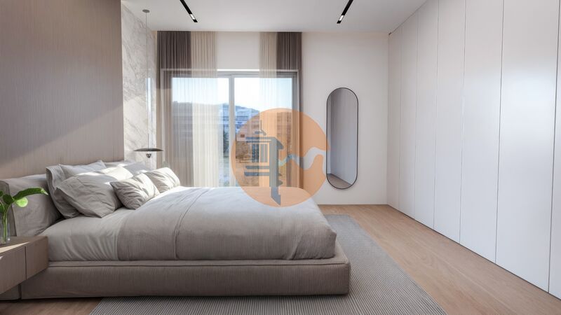 3 Bed, 2 Bath, ApartmentFor Sale, Olhão, Faro