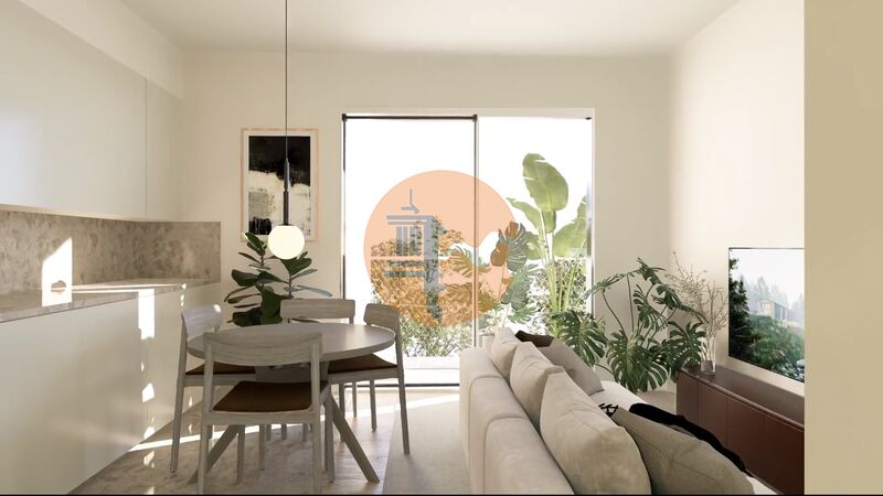 3 Bed, 3 Bath, ApartmentFor Sale, Faro, Faro