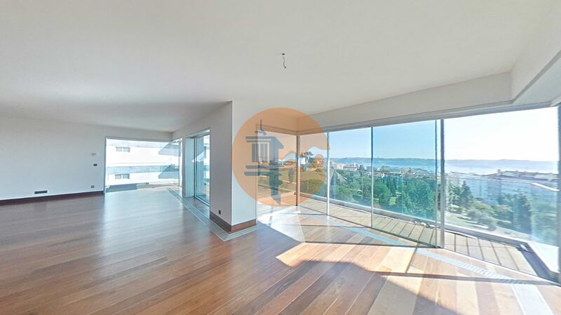 4 Bed, 4 Bath, ApartmentFor Sale, Lisboa, Lisboa