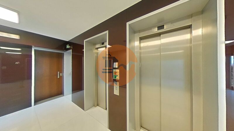 4 Bed, 4 Bath, ApartmentFor Sale, Lisboa, Lisboa