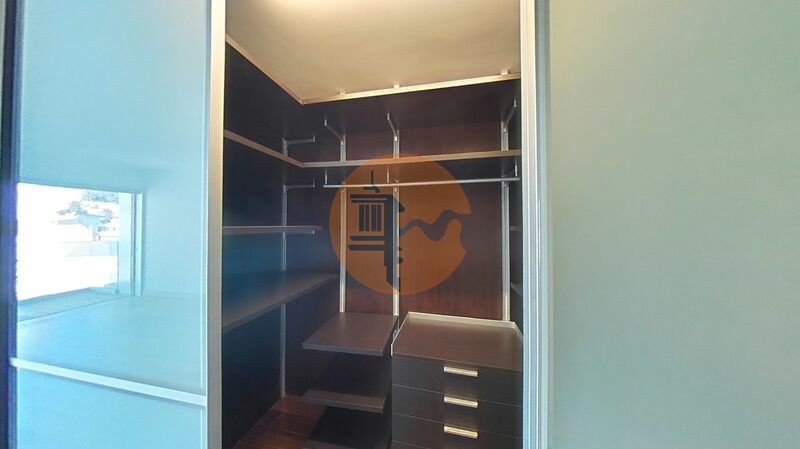 4 Bed, 4 Bath, ApartmentFor Sale, Lisboa, Lisboa