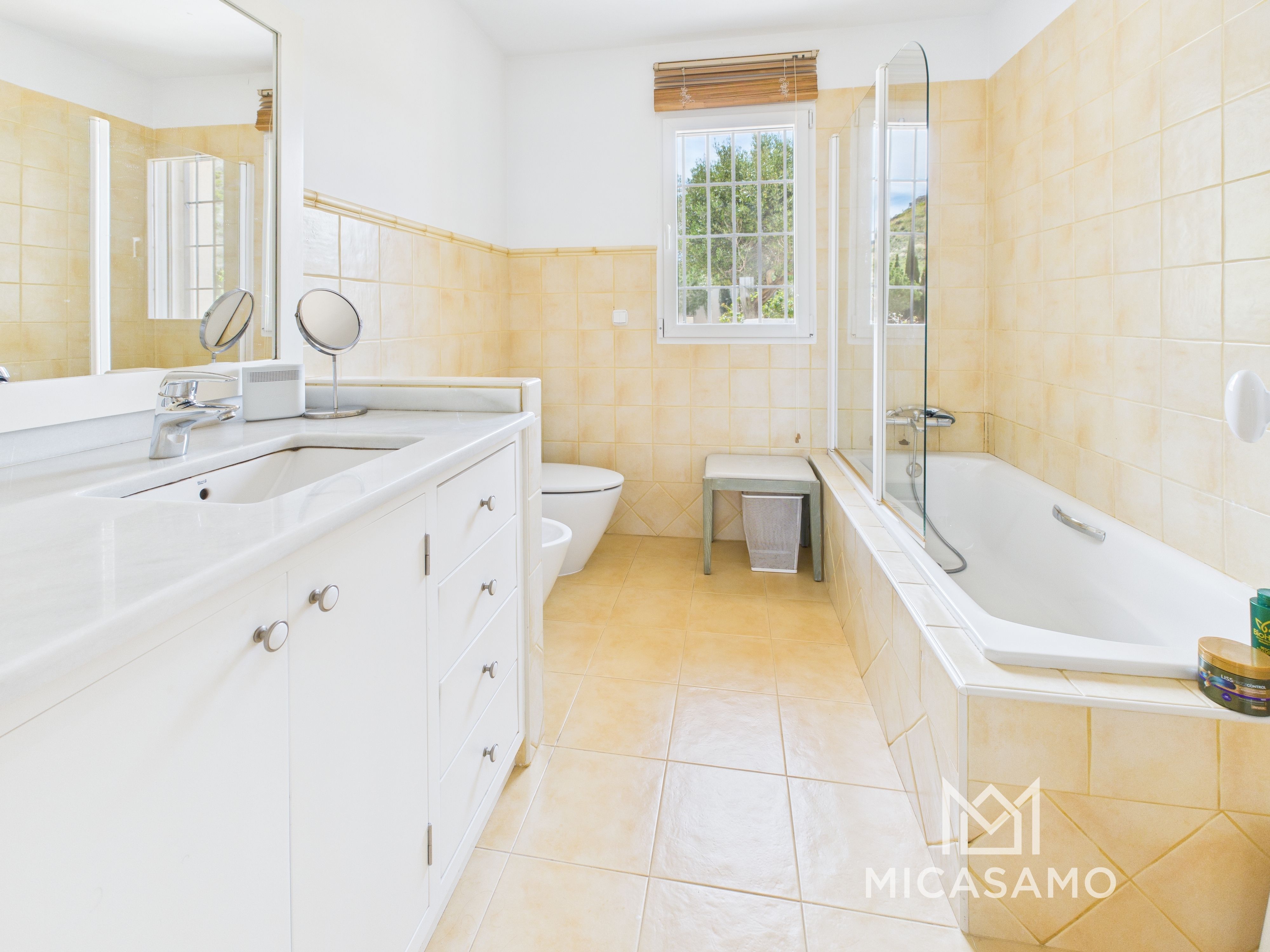 4 Bed, 3 Bath, HouseFor Sale, Las Barracas, Murcia