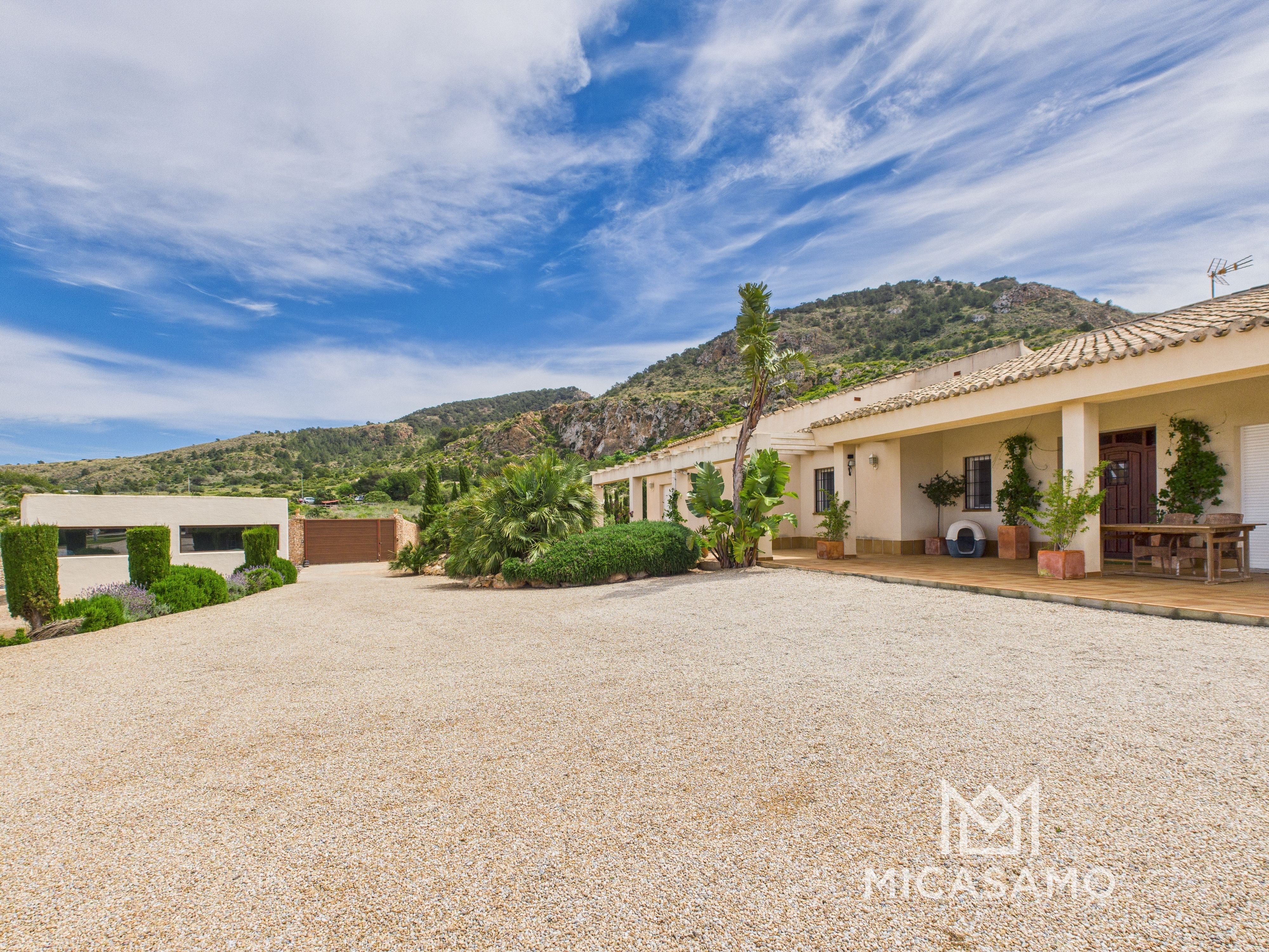 4 Bed, 3 Bath, HouseFor Sale, Las Barracas, Murcia