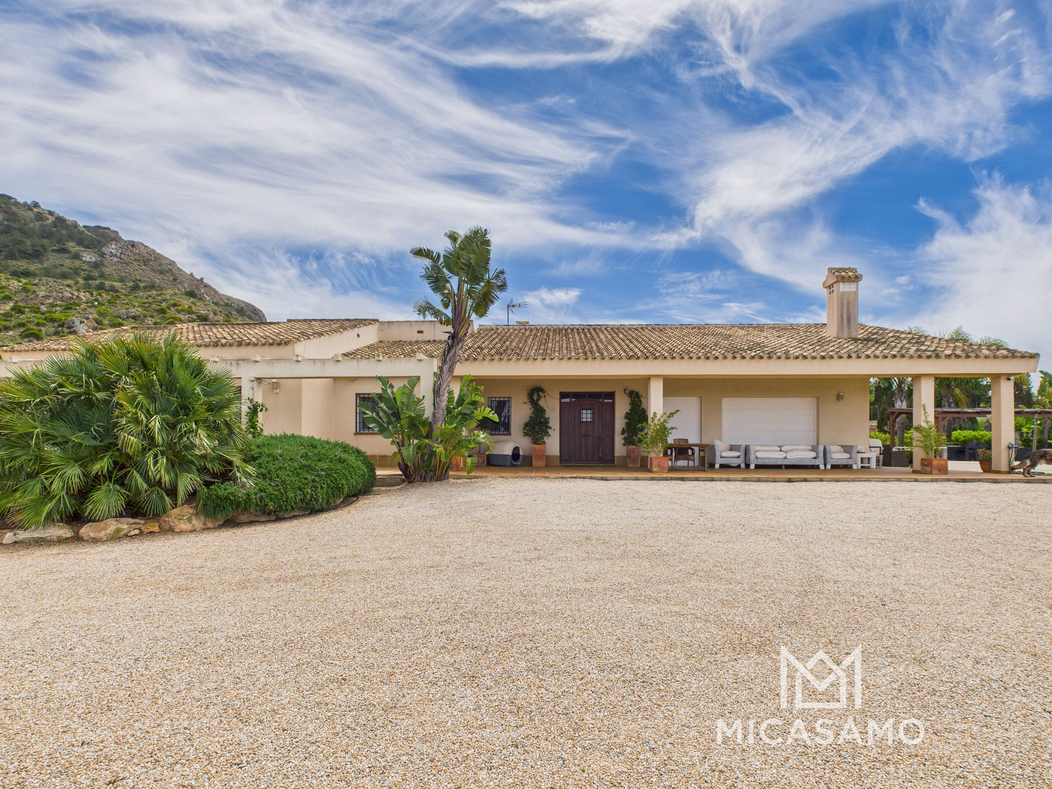 4 Bed, 3 Bath, HouseFor Sale, Las Barracas, Murcia