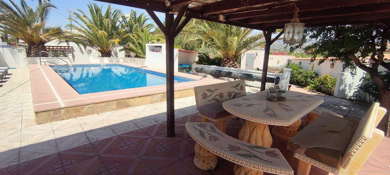 4 Bed, 3 Bath, HouseFor Sale, Sax, Alicante