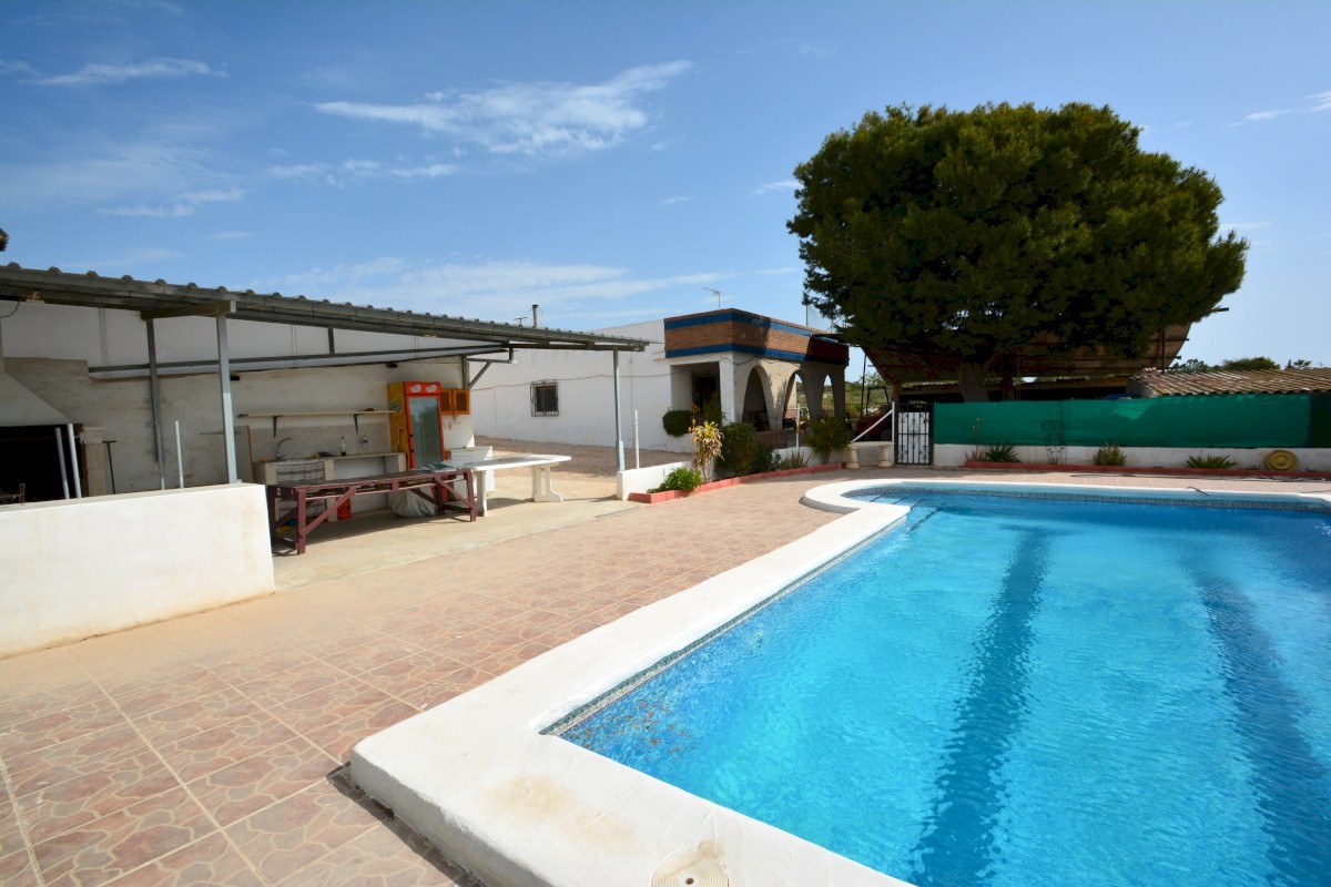 4 Bed, 2 Bath, HouseFor Sale, Guardamar Del Segura, Alicante