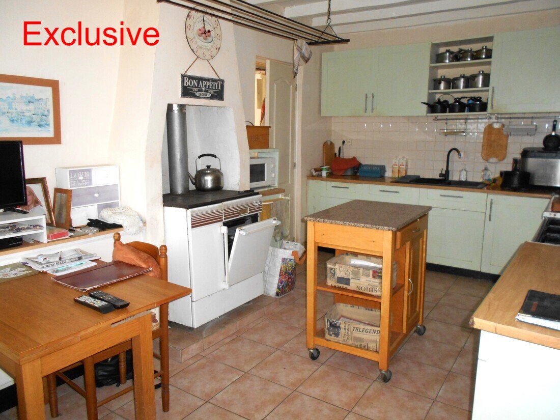 3 Bed, 2 Bath, HouseFor Sale, Madré, Pays-de-la-Loire, 53250