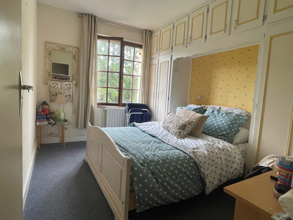 3 Bed, 1.5 Bath, HouseFor Sale, Boulay-les-Ifs, Pays-de-la-Loire, 53370