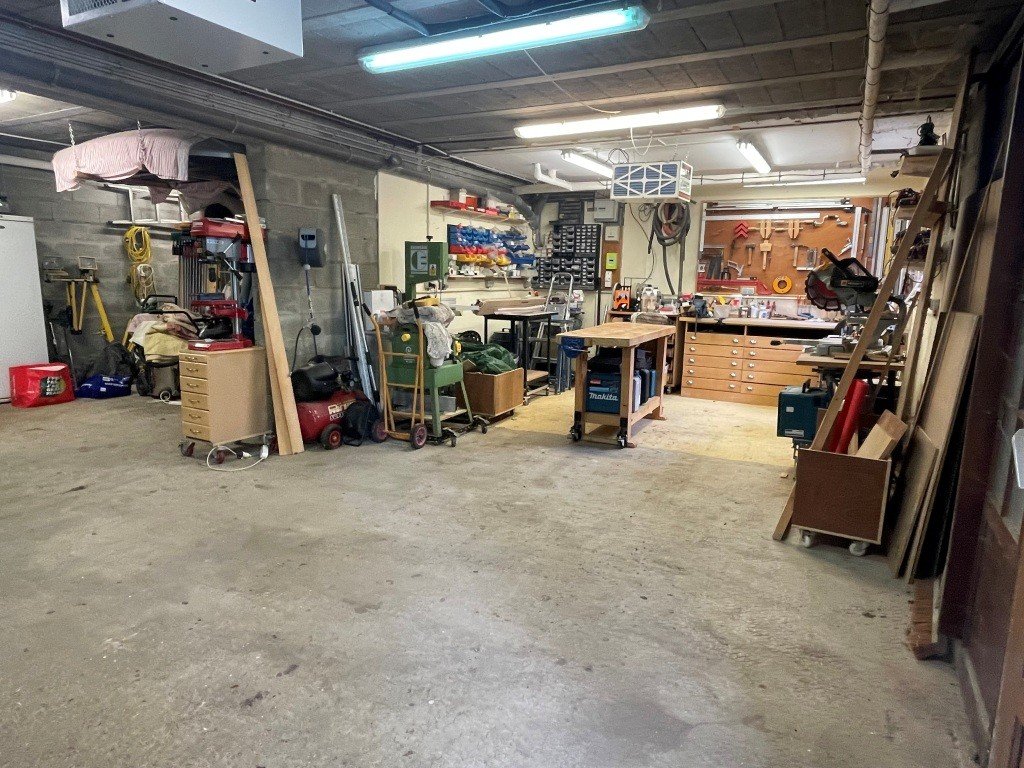 3 Bed, 1.5 Bath, HouseFor Sale, Boulay-les-Ifs, Pays-de-la-Loire, 53370